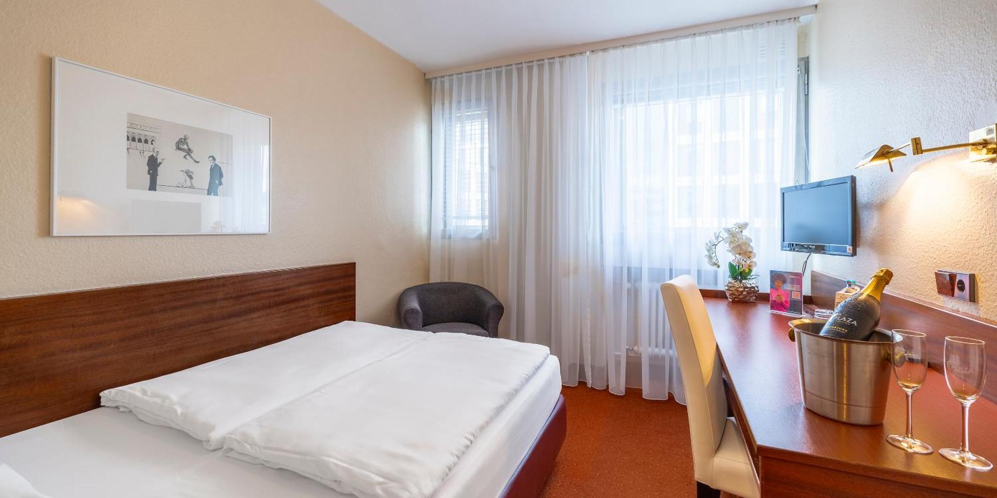 Plaza Inn Rieker Stuttgart Hauptbahnhof מראה חיצוני תמונה